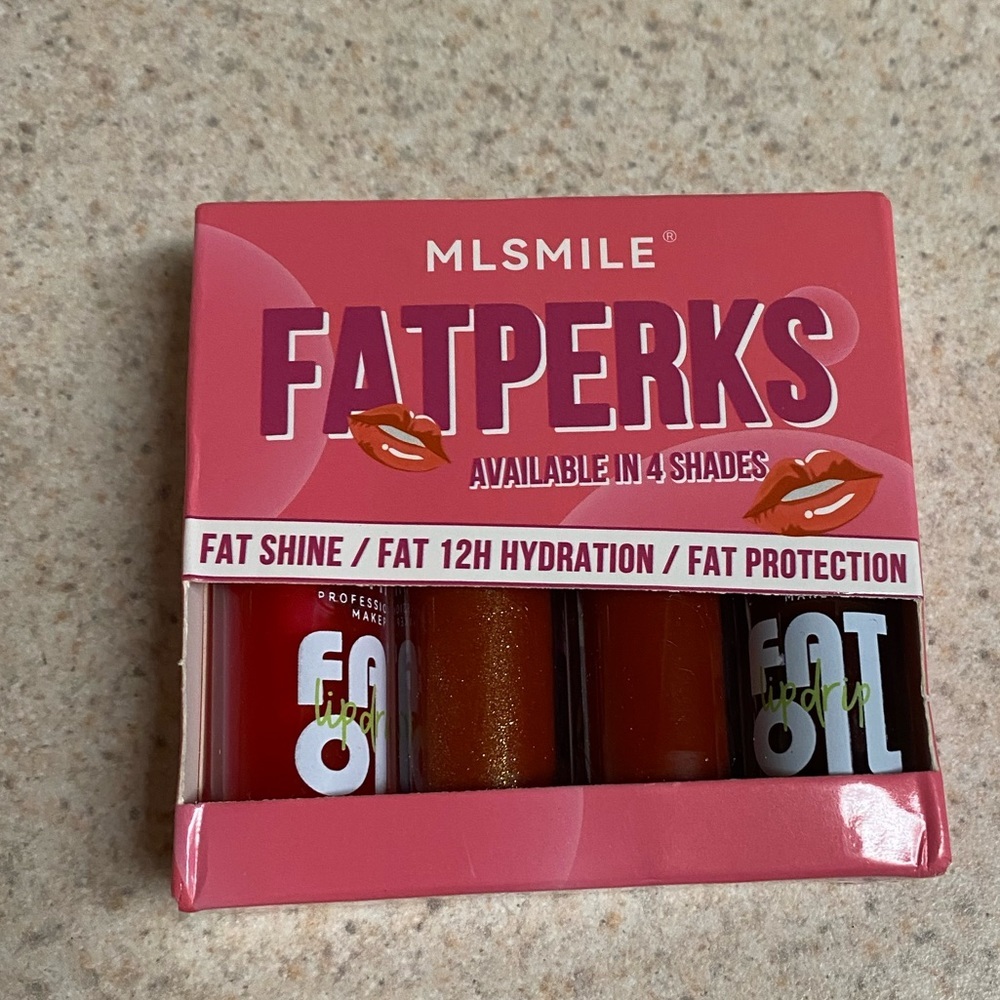 MLSmile FatPerks Lip Oil Gloss Set NIB | TikTok Viral Hydrating Lip Gloss - Picture 2 of 4